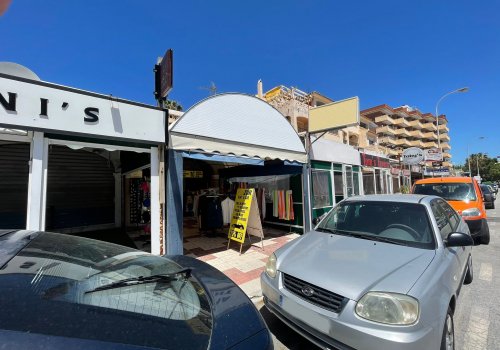 la Carihuela, Torremolinos, Local Comercial