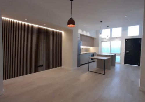 Renovated Ground Floor Apartment in Central Málaga – Ideal Home or Investment