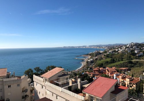 Duplex Penthouse for Sale in Benalmádena – Sea Views and Large Terrace