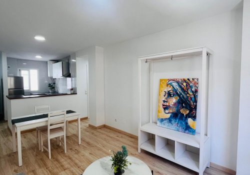 APARTMENT FOR SALE WITH GARAGE AND STORAGE ROOM IN SUÁREZ – MÁLAGA CITY
